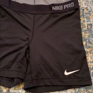 Women’s Nike pro spandex shorts